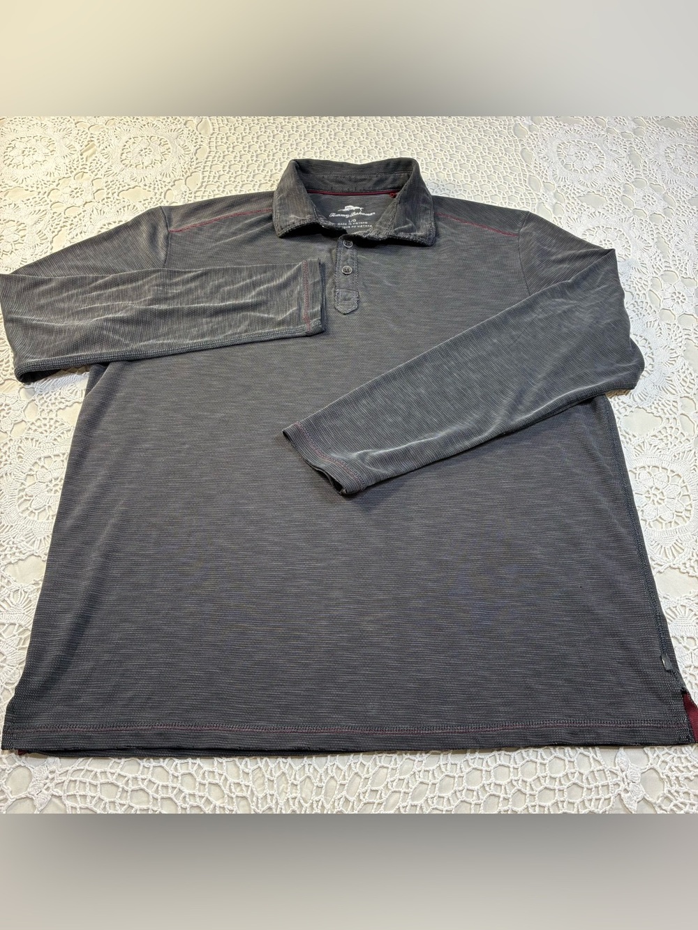 Vintage Tommy Bahama Men L Long-Sleeve Polo in Charcoal & Subtle Red Stitching